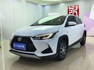 2022 Toyota Yaris L XP150 Рестайлинг, белый, 1050300 рублей, вид 1