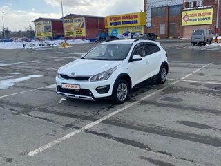 2020 Kia Rio X-Line IV, белый, 1500000 рублей, вид 1