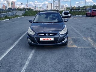 2013 Hyundai Solaris I, серый, 350000 рублей, вид 1