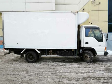 2001 Isuzu Elf (N-series), белый, 630000 рублей, вид 4