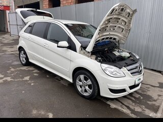 2011 Mercedes-Benz B-Класс 180 I (W245) Рестайлинг, белый, 900000 рублей, вид 3