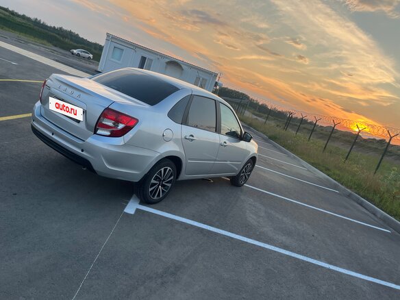 2024 Lada (ВАЗ) Granta Euro-2 I Рестайлинг, серебристый, 1020000 рублей - вид 3