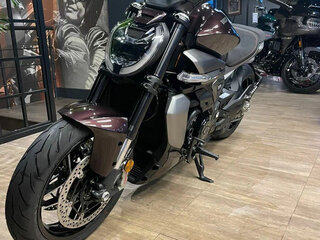 2025 Ducati XDiavel, фиолетовый, 3600000 рублей, вид 4