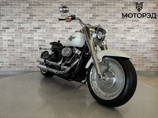2018 Harley-Davidson Fat Boy, белый, 1985000 рублей, вид 4