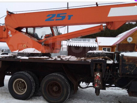 2009 Клинцы КС-55713-1К, красный, 3300000 рублей, вид 2