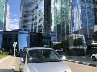 2004 Dodge Caravan 4-speed IV, серебристый, 730000 рублей, вид 5