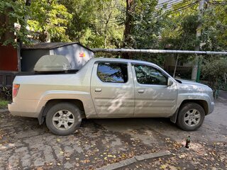 2007 Honda Ridgeline I, серебристый, 1400000 рублей, вид 4