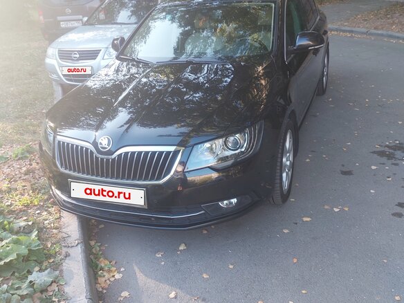 2014 Skoda Superb II Рестайлинг, чёрный, 1500000 рублей - вид 3