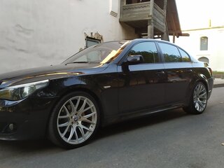 2006 BMW 5 серии 530d V (E60/E61), чёрный, 2200000 рублей, вид 3