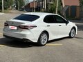 2021 Toyota Camry VIII (XV70), белый, 3050000 рублей - вид 9