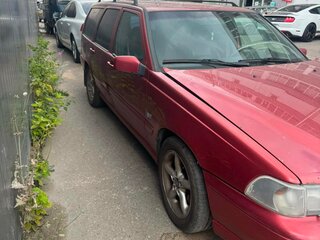 1997 Volvo V70 I, красный, 349000 рублей, вид 1