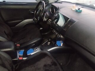 2010 Mitsubishi Outlander II Рестайлинг, серебристый, 1300000 рублей, вид 4