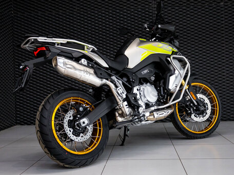 2026 Voge 900DSX, зелёный, 1033000 рублей, вид 3