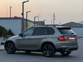 2011 BMW X5 35i II (E70) Рестайлинг, бежевый, 2000000 рублей, вид 4