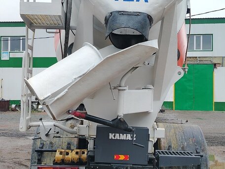 2020 КамАЗ Автобетоносмеситель, оранжевый, 4600000 рублей, вид 5