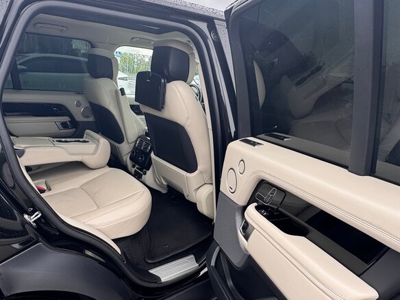 2018 Land Rover Range Rover IV Рестайлинг, чёрный, 4900000 рублей - вид 18