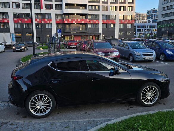 2019 Mazda 3 IV (BP), чёрный - вид 5