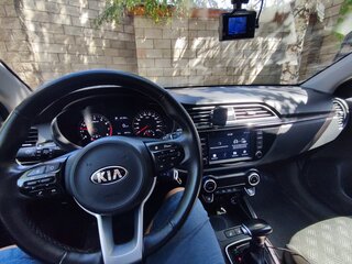 2019 Kia Rio X-Line IV, бежевый, 1650000 рублей, вид 5