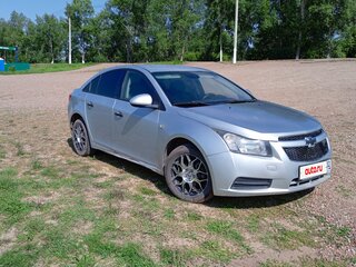 2011 Chevrolet Cruze I, серебристый, 585000 рублей, вид 3