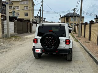 2021 Jeep Wrangler IV (JL), белый, 6400000 рублей, вид 5