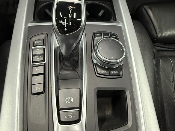 2016 BMW X5 40d III (F15), чёрный, 5200000 рублей - вид 12