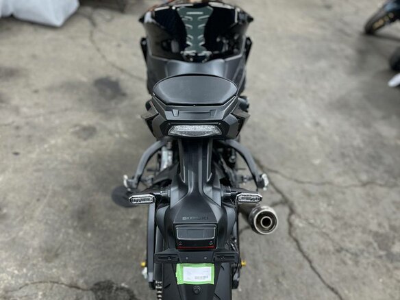 2021 Suzuki GSX-S 1000, чёрный, 1250000 рублей - вид 6