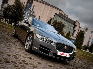 2016 Jaguar XE EcoBoost I, серый, 1399000 рублей, вид 1