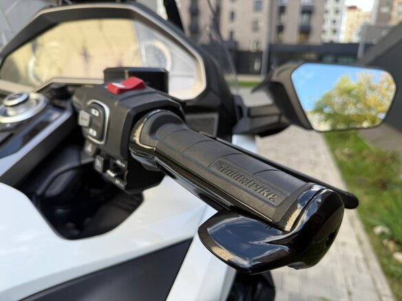 2021 Honda GL 1800 Gold Wing, белый, 2830000 рублей - вид 17