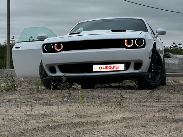 2018 Dodge Challenger III Рестайлинг 2, белый, 3590000 рублей - вид 10
