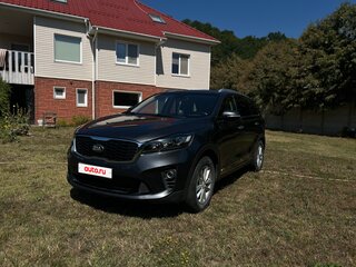 2019 Kia Sorento III Prime Рестайлинг, серый, 2900000 рублей, вид 1