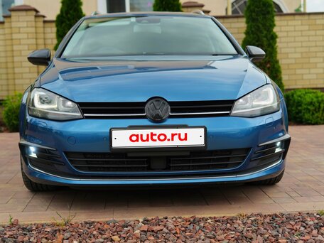 2015 Volkswagen Golf VII, синий, 1290000 рублей, вид 2