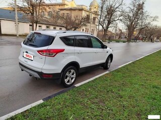 2016 Ford Kuga II, белый, 1650000 рублей, вид 3
