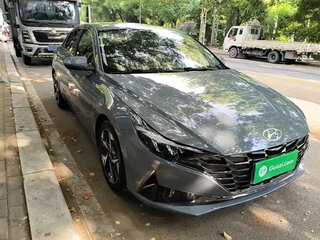 2021 Hyundai Elantra VII (CN7), серебристый, 1410000 рублей, вид 4