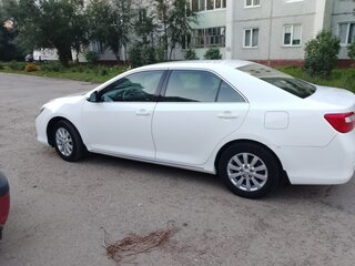 2014 Toyota Camry VII (XV50), белый, 1750000 рублей, вид 1