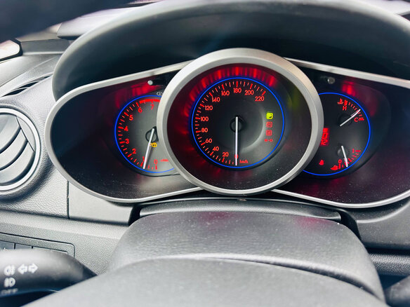 2011 Mazda CX-7 I Рестайлинг, белый, 1000000 рублей - вид 5