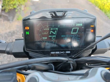 2022 Suzuki GSX-S 1000, чёрный, 890000 рублей, вид 5