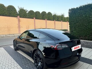 2022 Tesla Model 3 Long Range I, чёрный, 3550000 рублей, вид 4