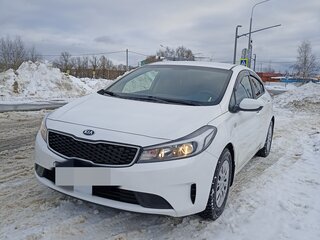 2019 Kia Cerato III Рестайлинг (Classic), белый, 1650000 рублей, вид 1