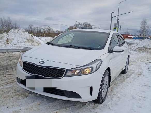 2019 Kia Cerato III Рестайлинг (Classic), белый, 1650000 рублей