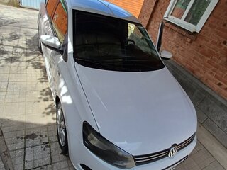 2012 Volkswagen Polo V, белый, 800000 рублей, вид 2