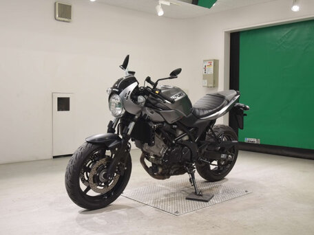 2018 Suzuki SV 650, серый, 550000 рублей, вид 4