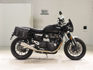2024 Triumph Street Twin, чёрный, 950000 рублей, вид 1