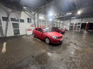 2010 Opel Astra GTC H Рестайлинг, красный, 430000 рублей, вид 5