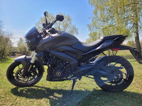 2021 Bajaj Dominar 400, чёрный, 365000 рублей, вид 2
