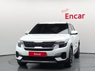 2021 Kia Seltos I, белый, 1640000 рублей, вид 2