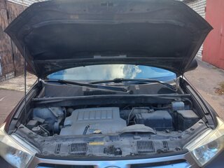 2011 Toyota Highlander II (XU40) Рестайлинг, серый, 2100000 рублей, вид 3