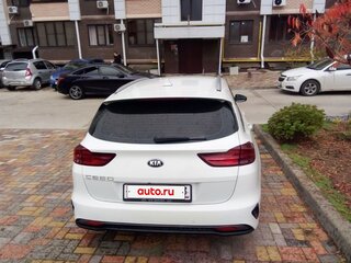 2019 Kia Ceed III, белый, 2500000 рублей, вид 4