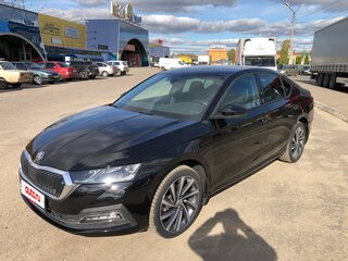 2022 Skoda Octavia IV (A8), чёрный, 3300000 рублей, вид 1