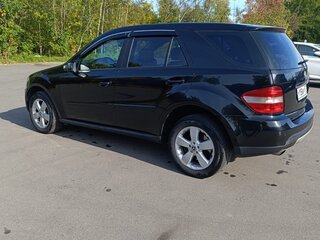 2008 Mercedes-Benz M-Класс 280 II (W164) Рестайлинг, чёрный, 1500000 рублей, вид 5