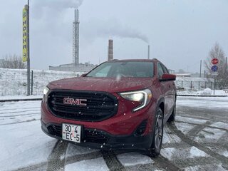 2021 GMC Terrain II Рестайлинг, красный, 2340000 рублей, вид 3